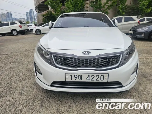 KIA K5 HYBRID 2014 — 118 437 км, белый, Корея — под ключ — фото 3