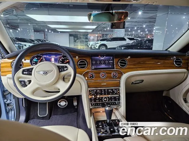 BENTLEY MULSANNE 2017 — 64 500 км, голубой, Корея — под ключ — фото 5