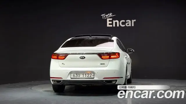 KIA K7 HYBRID 2017 — 232 025 км, белый, Корея — под ключ — фото 4