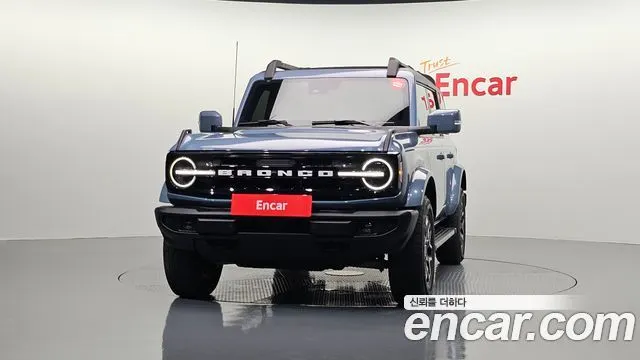 FORD BRONCO 2023 — 28 684 км, синий, Корея — под ключ — фото 3