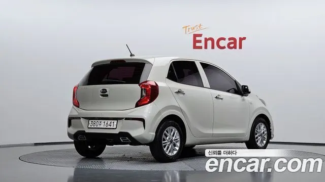 KIA MORNING URBAN 2021 — 30 824 км, белый-перламутр, Корея — под ключ — фото 1