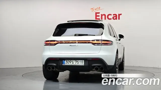 PORSCHE MACAN 2017 — 124 049 км, белый, Корея — под ключ — фото 4