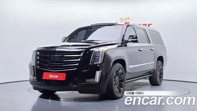 CADILLAC ESCALADE 2018