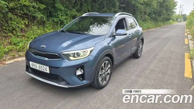 KIA STONIC 2019 — 69 950 км, синий, Корея — под ключ — фото 1