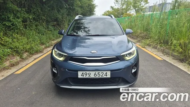 KIA STONIC 2019 — 69 950 км, синий, Корея — под ключ — фото 2