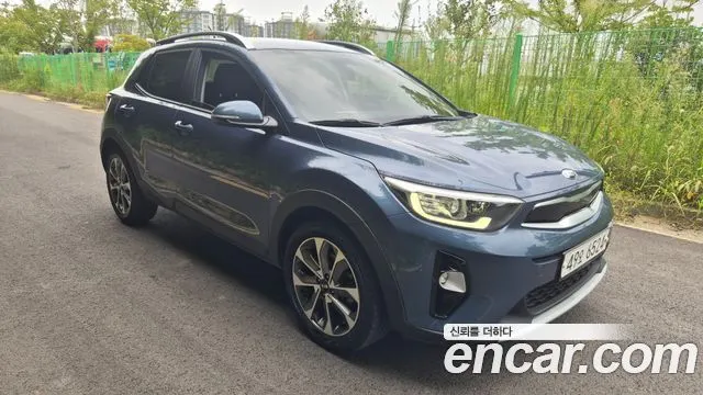 KIA STONIC 2019 — 69 950 км, синий, Корея — под ключ — фото 3