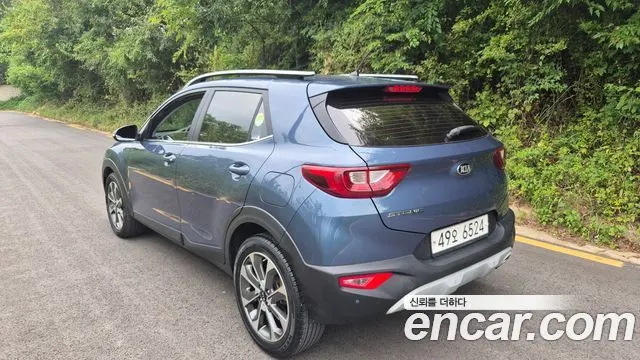KIA STONIC 2019 — 69 950 км, синий, Корея — под ключ — фото 4