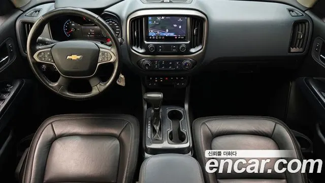 CHEVROLET REAL NEW COLORADO 2021 — 64 401 км, серебристо-серый, Корея — под ключ — фото 7