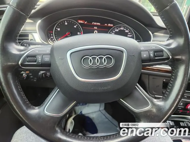 AUDI A6 2015 — 148 000 км, чёрный, Корея — под ключ — фото 10