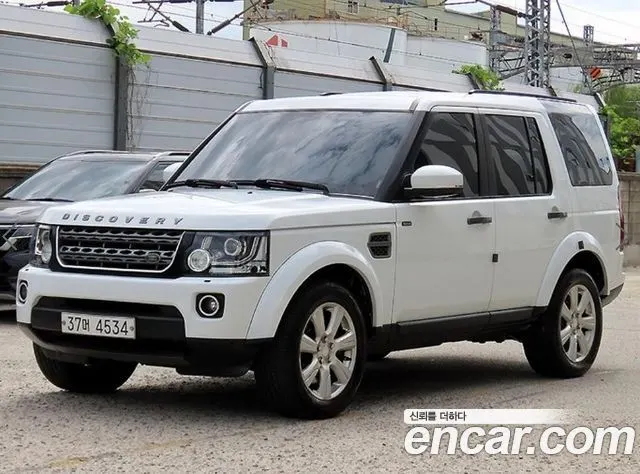 LAND ROVER DISCOVERY 4 2014 — 121 513 км, белый, Корея — под ключ — фото 12