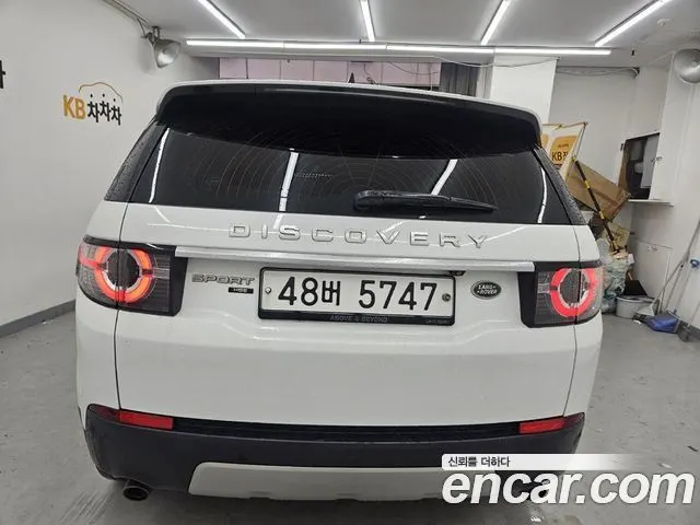 LAND ROVER DISCOVERY SPORT 2018 — 221 900 км, белый, Корея — под ключ — фото 5