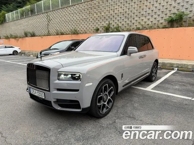 ROLLS-ROYCE CULLINAN 2022 — 15 560 км, серебристо-серый, Корея — под ключ — фото 1
