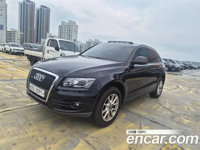 AUDI Q5 2011 — 91 693 км, чёрный, Корея — под ключ — фото 2