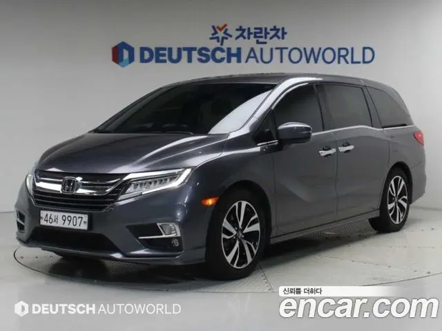 HONDA ODYSSEY 2019 — 145 921 км, серый, Корея — под ключ — фото 12