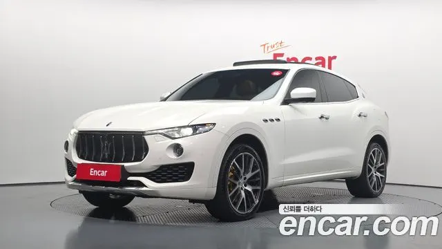MASERATI LEVANTE 2017