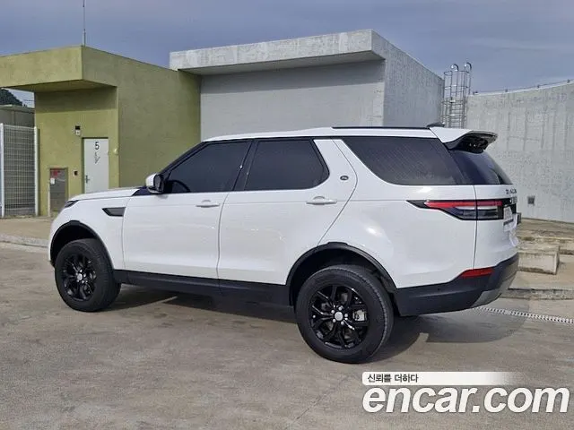 LAND ROVER DISCOVERY 5 2019 — 68 031 км, белый, Корея — под ключ — фото 4