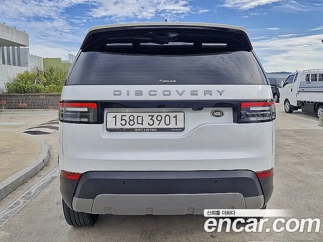 LAND ROVER DISCOVERY 5 2019 — 68 031 км, белый, Корея — под ключ — фото 6