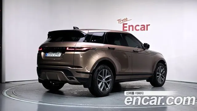 LAND ROVER RANGE ROVER EVOQUE 2025 — 12 714 км, светло-золотистый, Корея — под ключ — фото 2