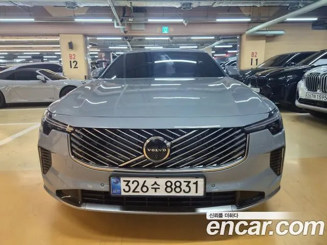 VOLVO S90 2026 — 29 678 км, серебристо-серый, Корея — под ключ — фото 2