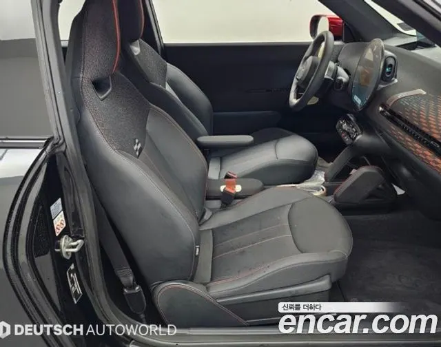 MINI COOPER ELECTRIC 2025 — 5 200 км, чёрный, Корея — под ключ — фото 10