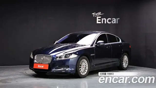 JAGUAR NEW XF 2015