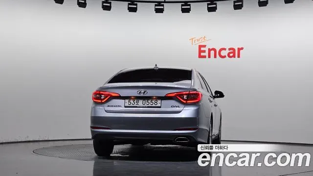 HYUNDAI SONATA 2016 — 114 593 км, светло-серебристый, Корея — под ключ — фото 4