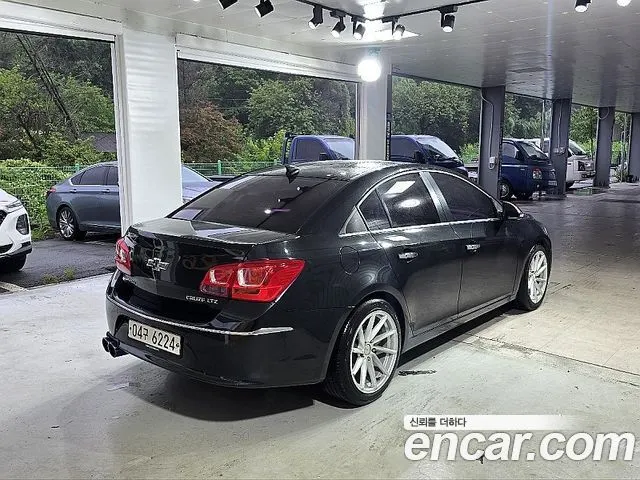 CHEVROLET AMAZING NEW CRUZE5 2016 — 192 000 км, чёрный, Корея — под ключ — фото 4
