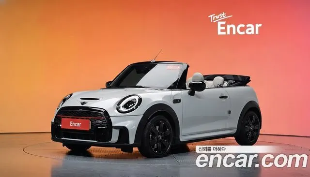 MINI COOPER S CONVERTIBLE 2023 — 10 398 км, серебристый, Корея — под ключ — фото 2