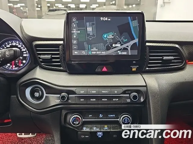 HYUNDAI VELOSTER 2021 — 125 430 км, серебристо-серый, Корея — под ключ — фото 10