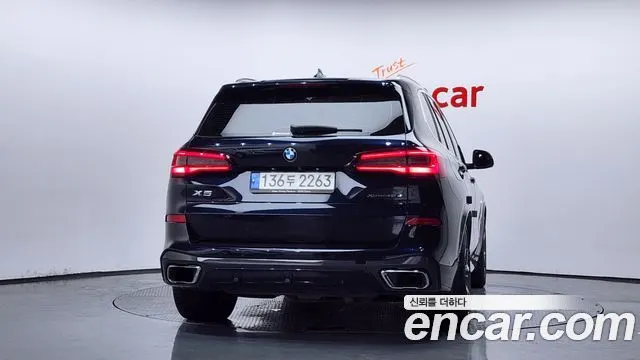 BMW X5 2021 — 159 084 км, чёрный, Корея — под ключ — фото 4
