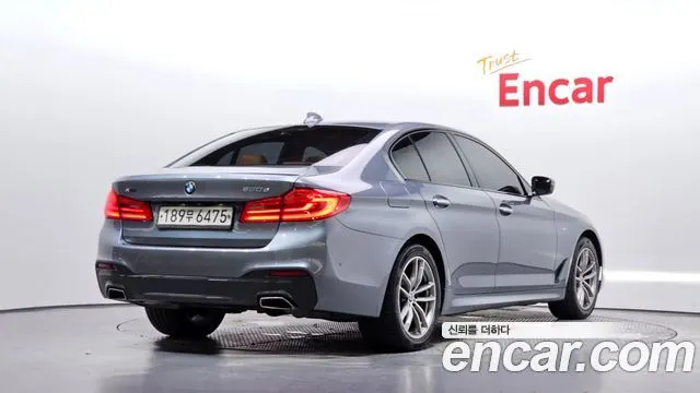 BMW 5 SERIES 2017 — 182 558 км, серебристый, Корея — под ключ — фото 2