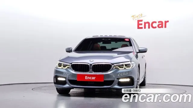 BMW 5 SERIES 2017 — 182 558 км, серебристый, Корея — под ключ — фото 3