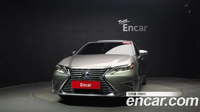 LEXUS ES300H 2017 — 131 648 км, серебристый, Корея — под ключ — фото 3