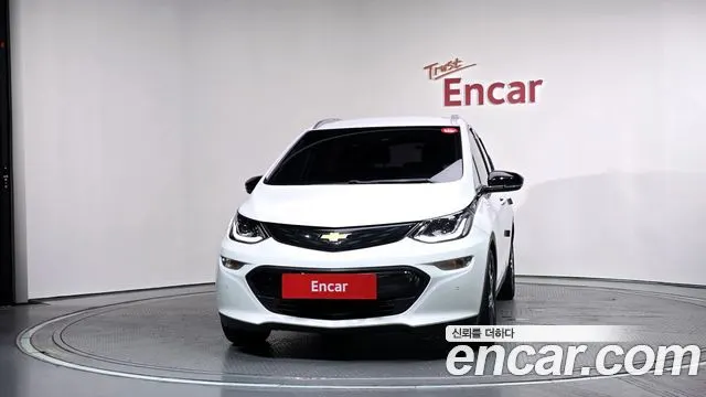 CHEVROLET BOLT 2018 — 114 470 км, белый, Корея — под ключ — фото 3