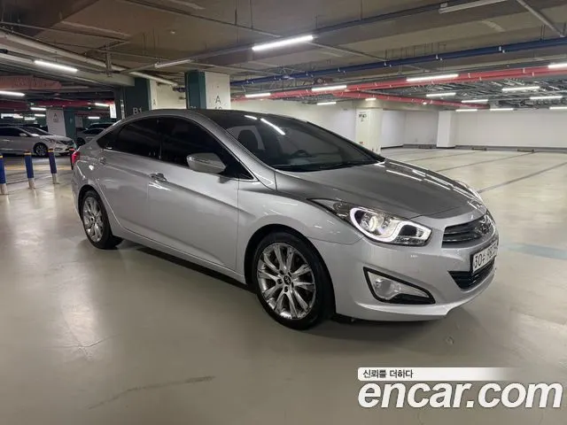 HYUNDAI I40 SALOON 2012