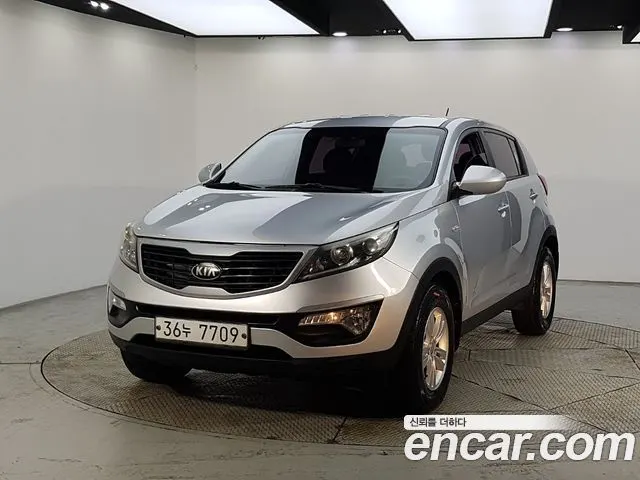 KIA SPORTAGE R 2013 — 175 000 км, серебристый, Корея — под ключ — фото 1