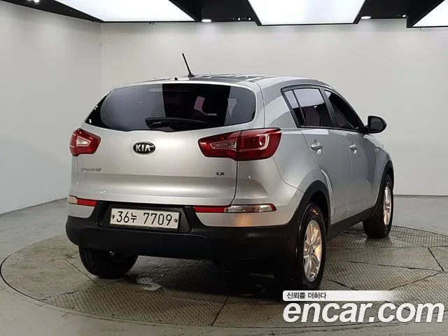 KIA SPORTAGE R 2013 — 175 000 км, серебристый, Корея — под ключ — фото 4
