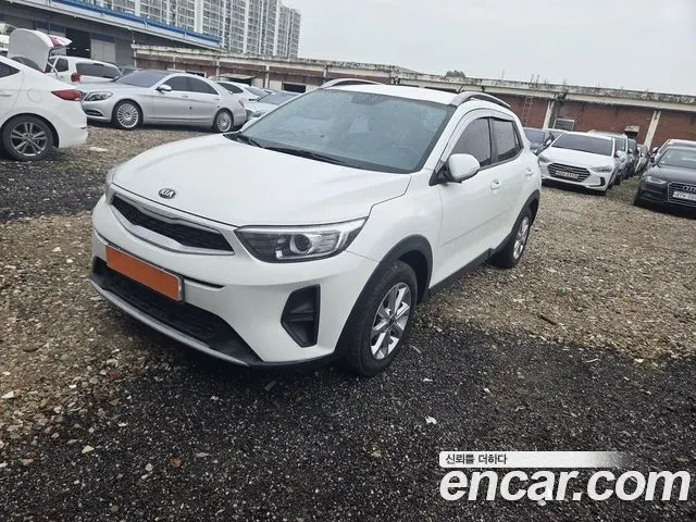 KIA STONIC 2018 — 242 676 км, белый, Корея — под ключ — фото 3