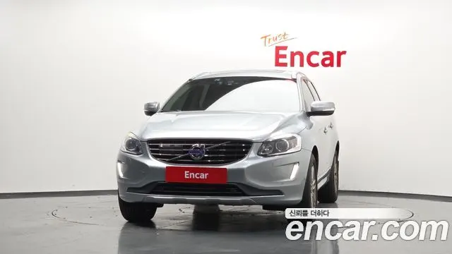 VOLVO XC60 2017 — 60 268 км, серебристо-серый, Корея — под ключ — фото 3