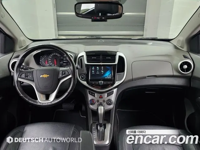 CHEVROLET AVEO SEDAN 2017 — 88 601 км, белый, Корея — под ключ — фото 7