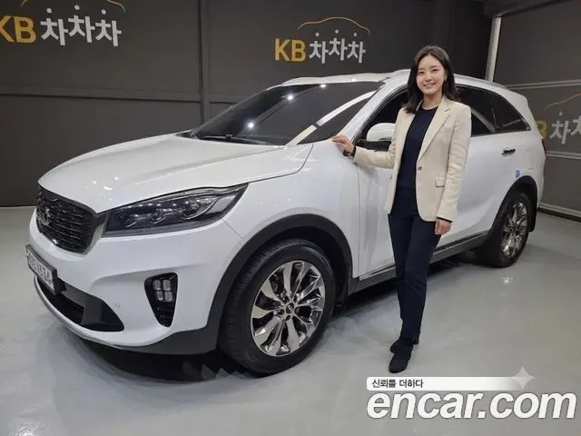 KIA SORENTO 2020 — 111 000 км, белый, Корея — под ключ — фото 1