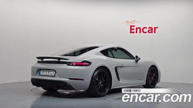 PORSCHE 718 CAYMAN 2023 — 37 724 км, серебристо-серый, Корея — под ключ — фото 2