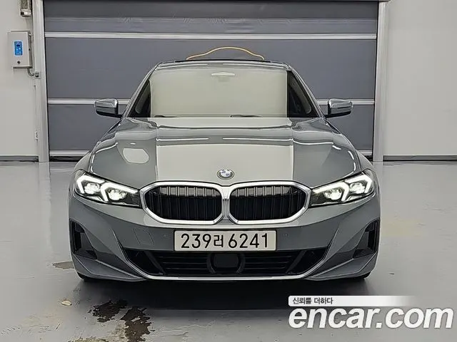 BMW 3 SERIES 2025 — 10 731 км, серебристо-серый, Корея — под ключ — фото 5