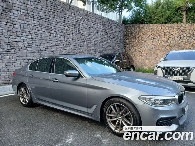 BMW 5 SERIES 2019 — 194 050 км, серебристо-серый, Корея — под ключ — фото 2