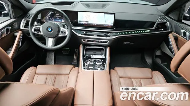 BMW X6 2026 — 4 977 км, светло-серебристый, Корея — под ключ — фото 7