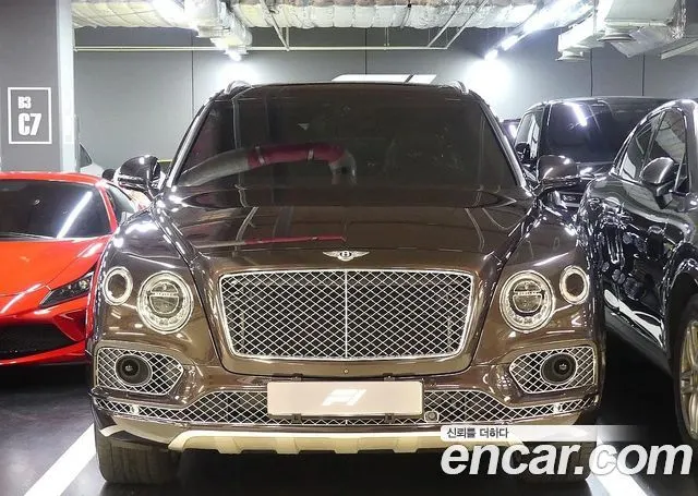 BENTLEY BENTAYGA 2018