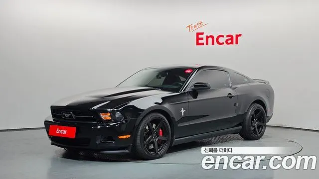 FORD MUSTANG 2012