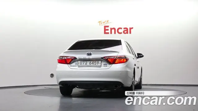 TOYOTA CAMRY 2017 — 112 710 км, белый, Корея — под ключ — фото 4
