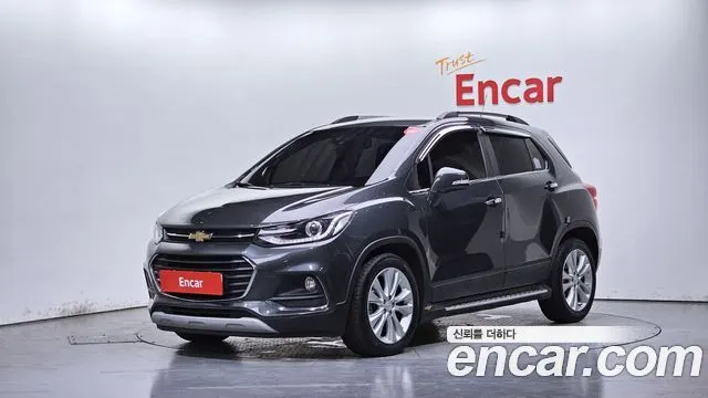 CHEVROLET TRAX 2018 — 144 261 км, серый, Корея — под ключ — фото 1
