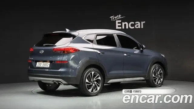 HYUNDAI TUCSON 2019 — 60 380 км, голубой, Корея — под ключ — фото 2